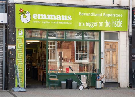emmaus opening hours|Donate goods .